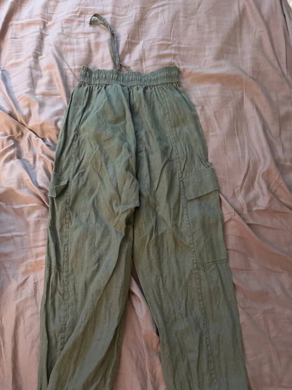 Everlane, The Cargo Curve Pant in Linen